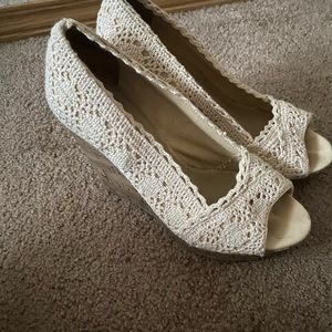 White lace size 7 wedges